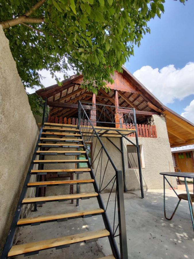 La Tataia Zahei Otel Dragus Dış mekan fotoğraf